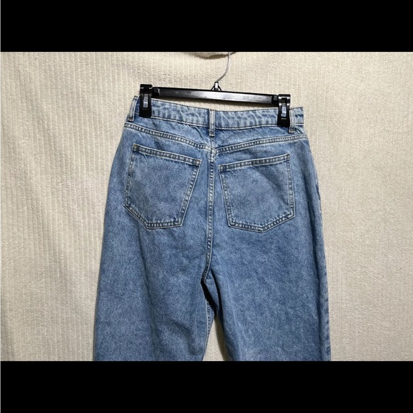 ASOS Design Rigid Tapered Jeans Blue Light Wash Size 28/32 - Picture 6 of 9